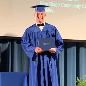 Meet your Posher, Austin